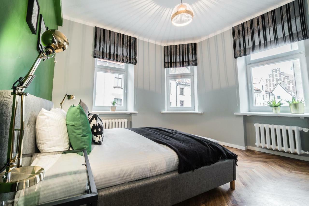 Apartment Greystone &